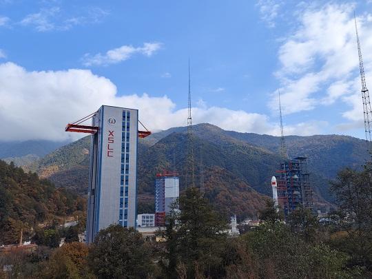 西昌卫星发射中心西昌观测站内不断传来