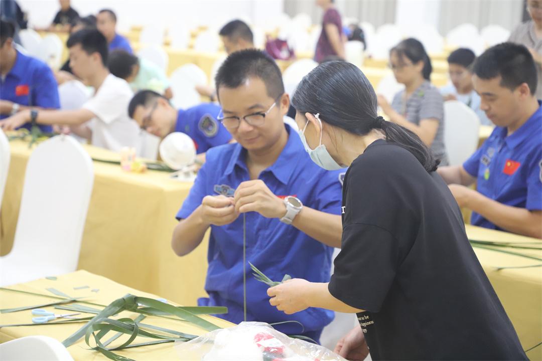 继续了解通过亲子活动