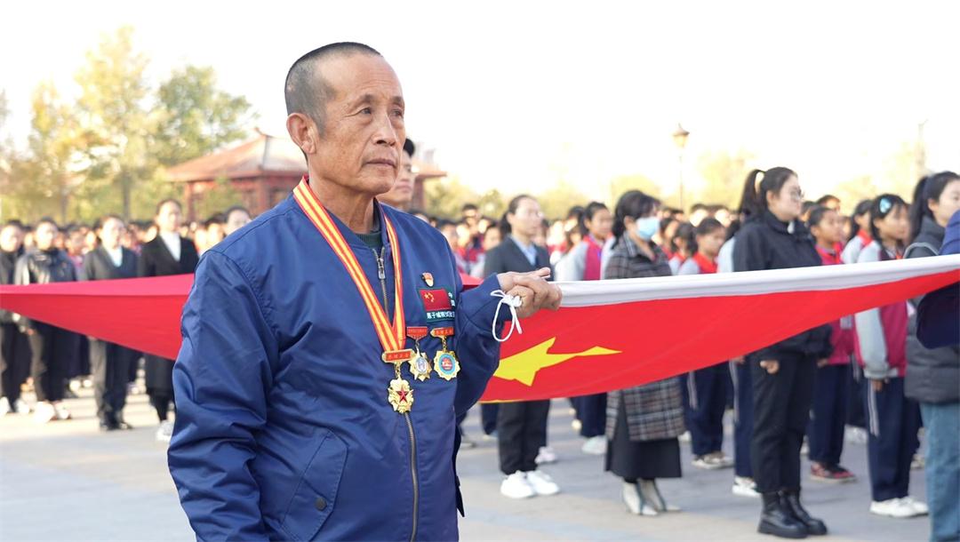 我心中的五星红旗”国旗传递活动在宁夏